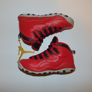 Jordan Retro 10 'Bulls over Broadway'